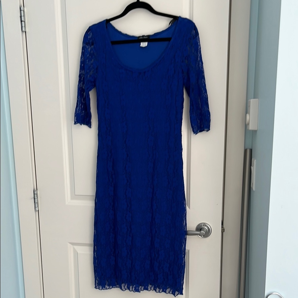 Elegant Blue Lace Dress